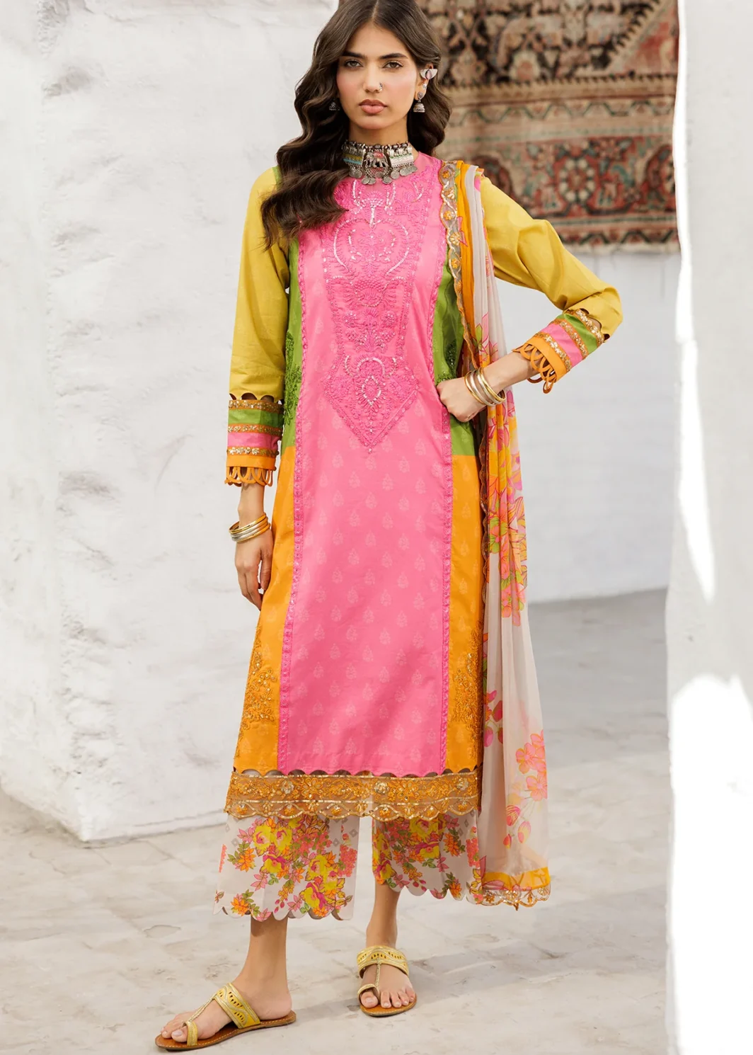 𝟯-𝗣𝗖 𝗨𝗻𝘀𝘁𝗶𝘁𝗰𝗵𝗲𝗱 𝗘𝗺𝗯𝗿𝗼𝗶𝗱𝗲𝗿𝗲𝗱 𝗣𝗿𝗶𝗻𝘁𝗲𝗱 𝗟𝗮𝘄𝗻 𝗖𝗼𝗹𝗹𝗲𝗰𝘁𝗶𝗼𝗻 𝗖𝗥𝗢𝟱